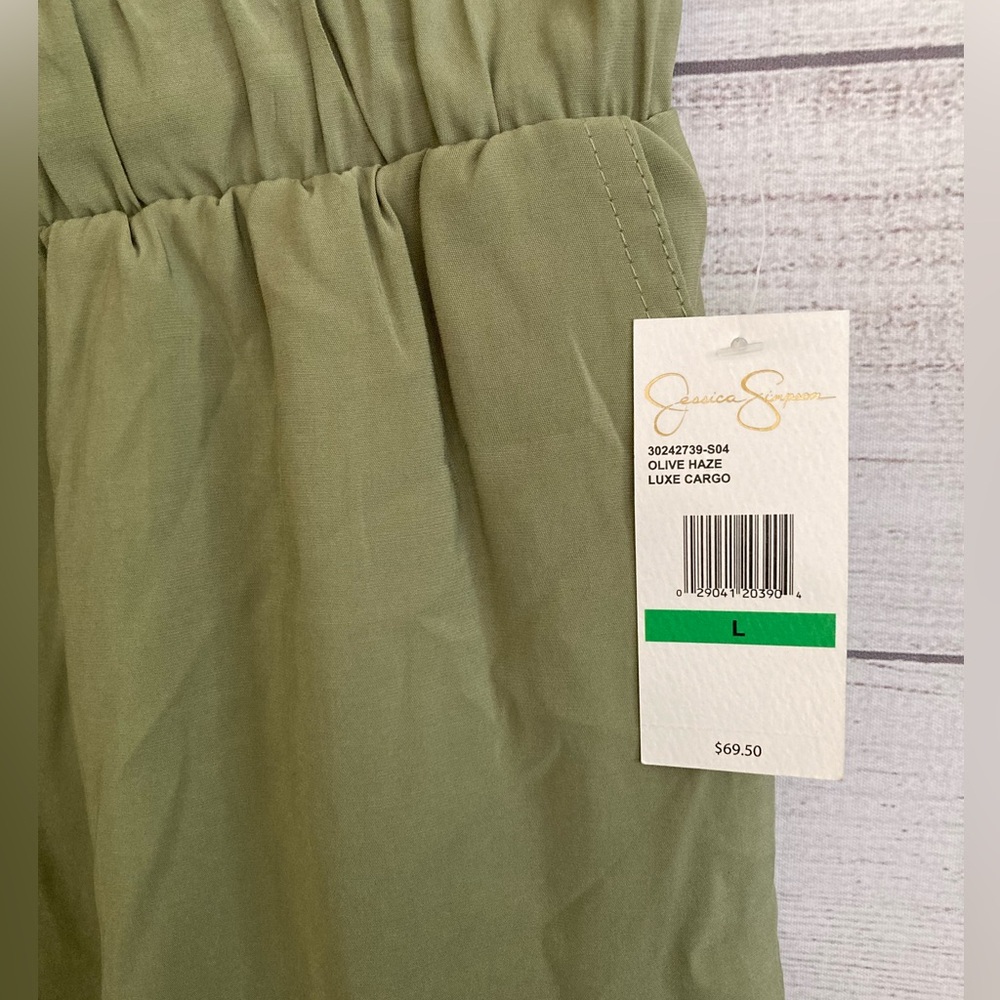 Jessica Simpson | NWT Women’s Olive Haze Luxe Cargo Pants - Picture 6 of 8